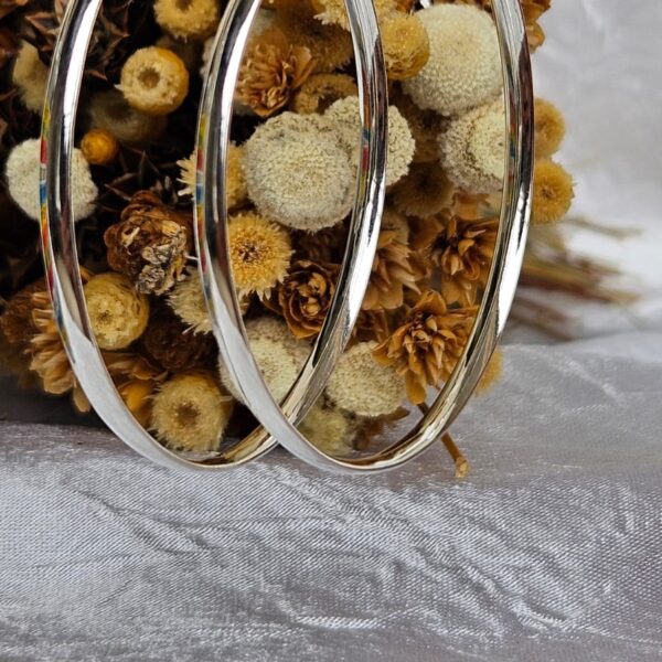 Brinco de argola em Prata 925 com 51,82 mm de diâmetro e 3 mm de espessura