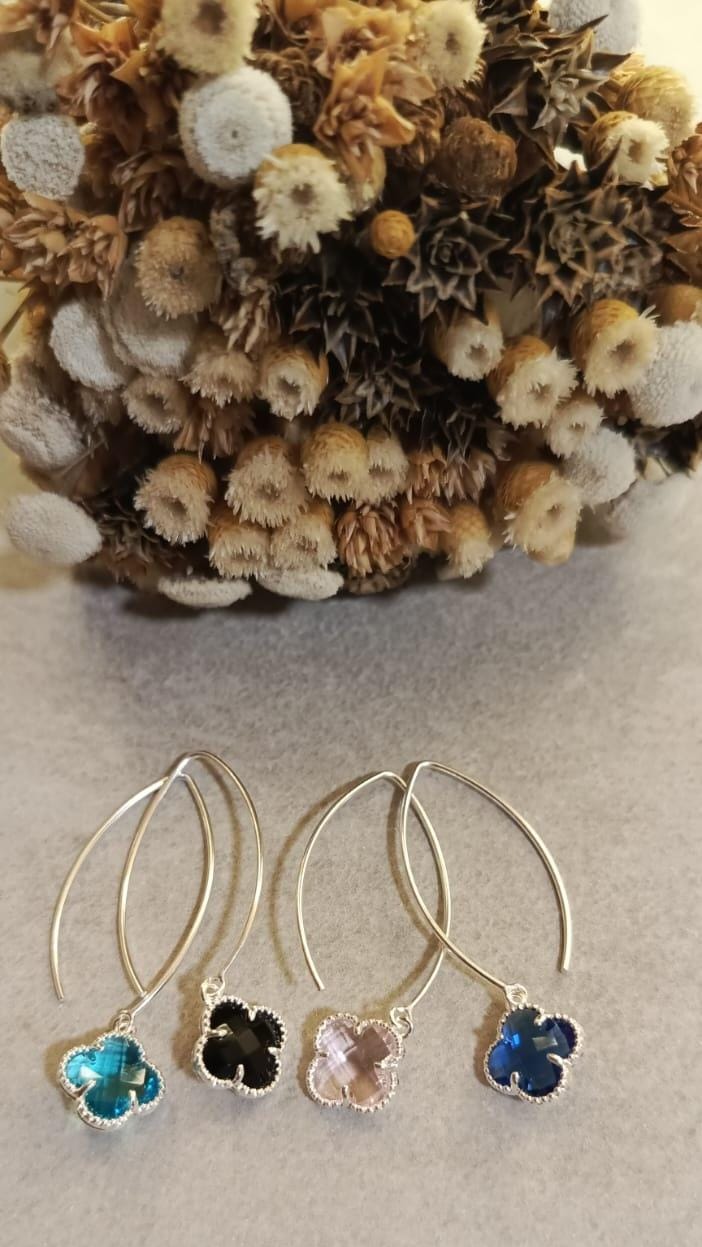 Brinco Trevo inspirado no estilo Van Cleef em Prata 925 - Imagem 17